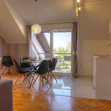 Apartman Studio Sonas 3 With Free Private Parking Карловац Экстерьер фото