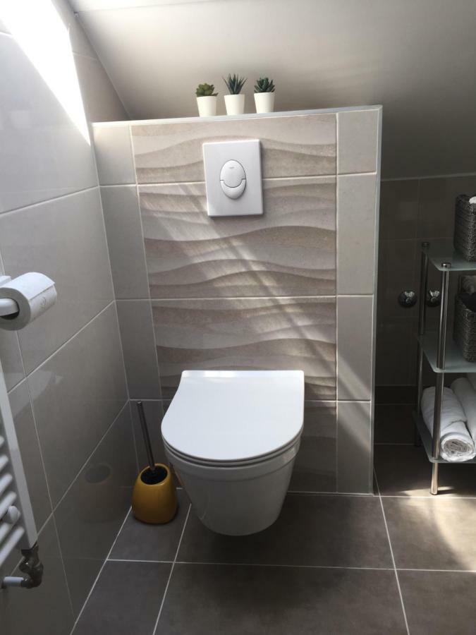 Apartman Studio Sonas 3 With Free Private Parking Карловац Экстерьер фото